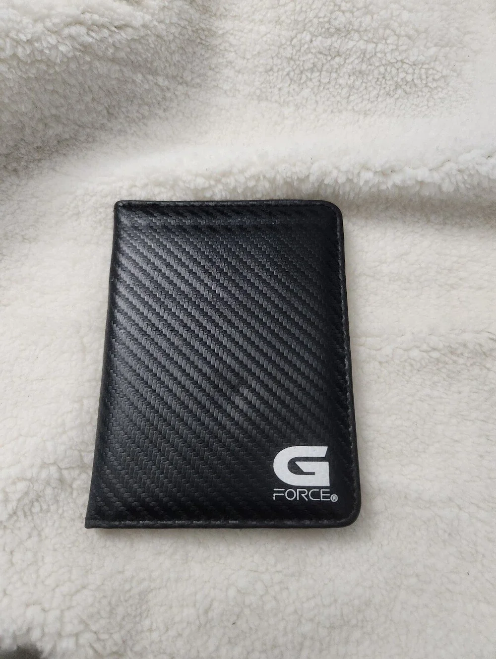 G/FORE Black Carbon Fiber RFID Card & Key Wallet